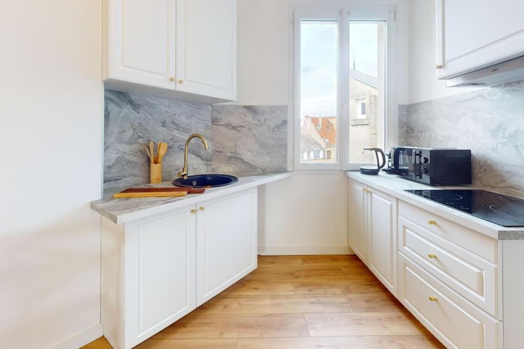 Helsinki, Appartement Atypique Реймс Экстерьер фото